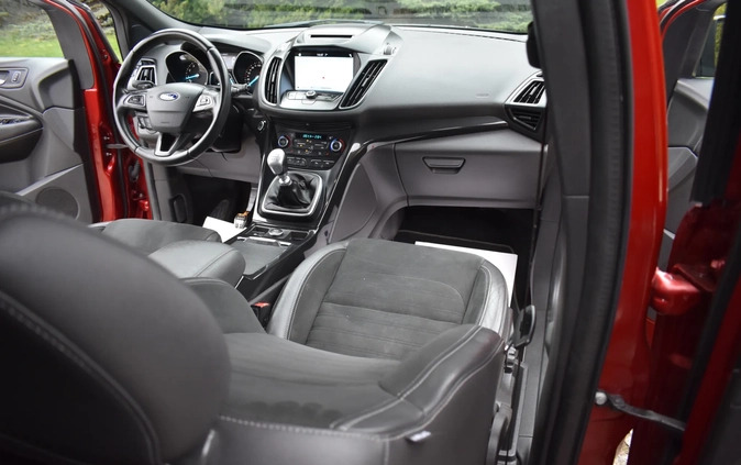 Ford Kuga cena 73500 przebieg: 125321, rok produkcji 2018 z Barcin małe 781